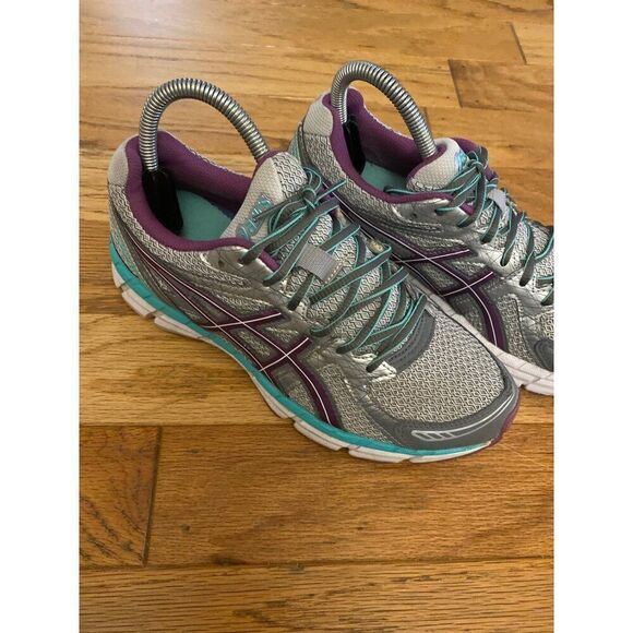 Asics Womens Athletic Running Shoes Size 8 Gray Purple Mesh Comfort Lightweight - Picture 2 of 10